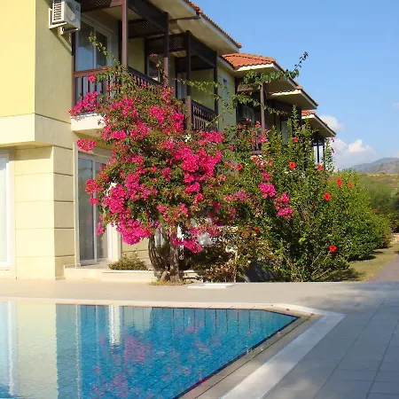 Town House Orion 2a * فتحية